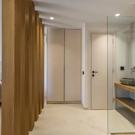 Cameo Luxury Villa