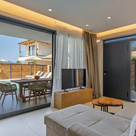 Cameo Luxury Villa